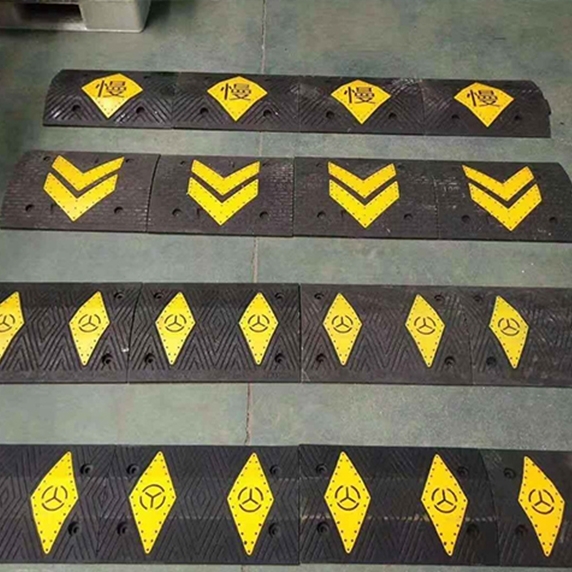 江苏江苏减速带,减速带厂家,郑州减速带